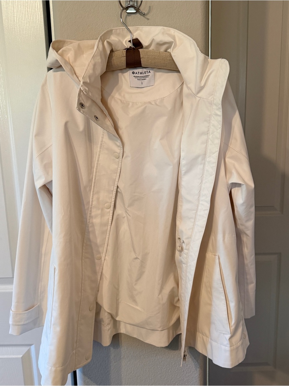 Athleta Women's RainOut Sutro Trench Ivory Size Large - Picture 3 of 9